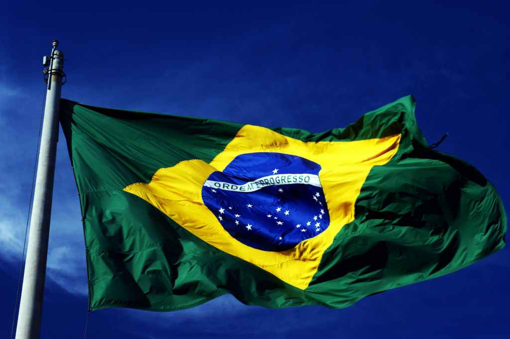 182. Bolsonaro vs Lula: The Brazilian Election Explained! (English Vocabulary Lesson)